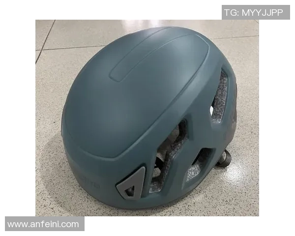 滑板装备选购指南中必不可少的攀岩鞋推荐与选择技巧